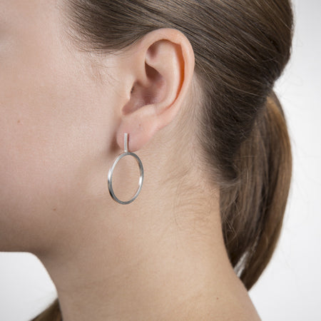 Hoops on a stick • Silver